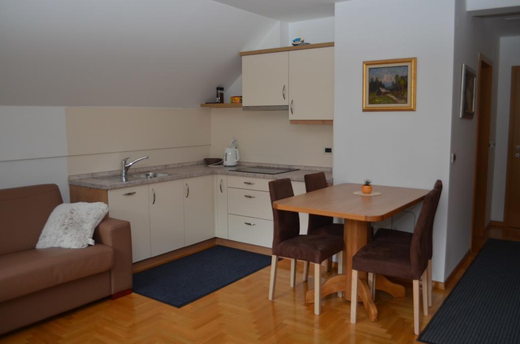 Apartment Brumec Бохінь Екстер'єр фото
